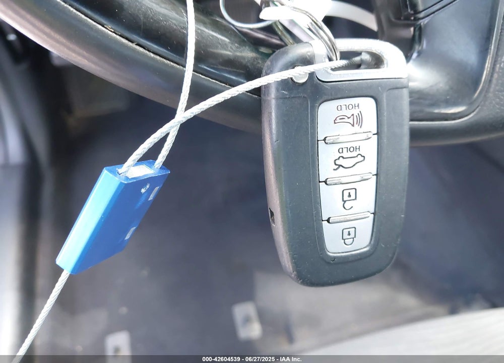 2015 HYUNDAI SONATA HYBRID VIN: KMHEC4A4XFA138357