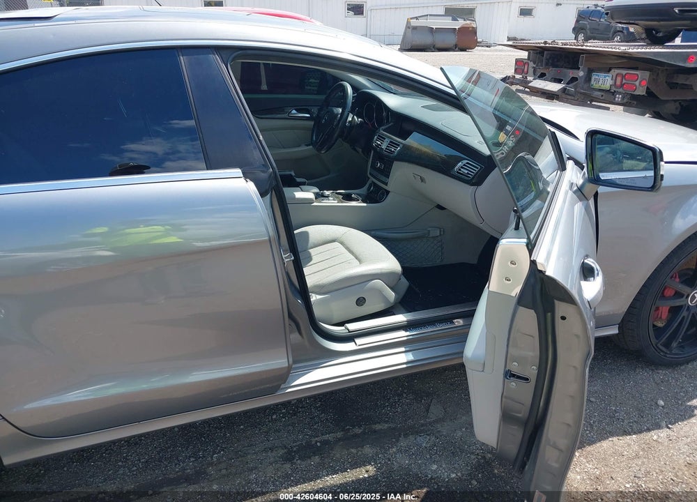 2013 MERCEDES-BENZ CLS CLASS VIN: WDDLJ7DB8DA075114