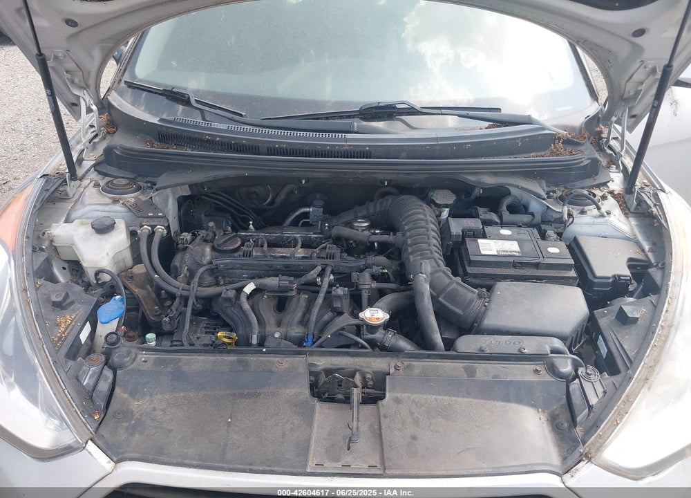 2013 HYUNDAI VELOSTER VIN: KMHTC6AE1DU177023