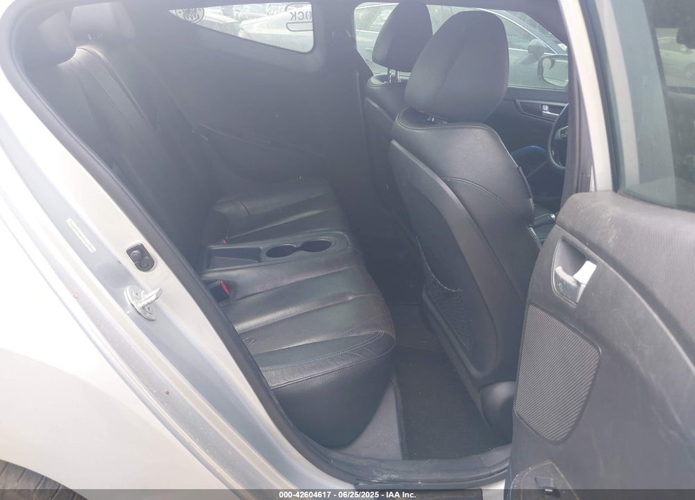 2013 HYUNDAI VELOSTER VIN: KMHTC6AE1DU177023