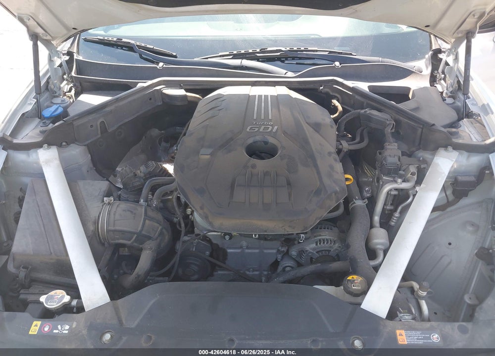 2018 KIA STINGER VIN: KNAE15LAXJ6011412