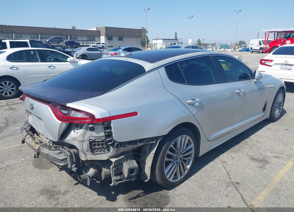 2018 KIA STINGER VIN: KNAE15LAXJ6011412