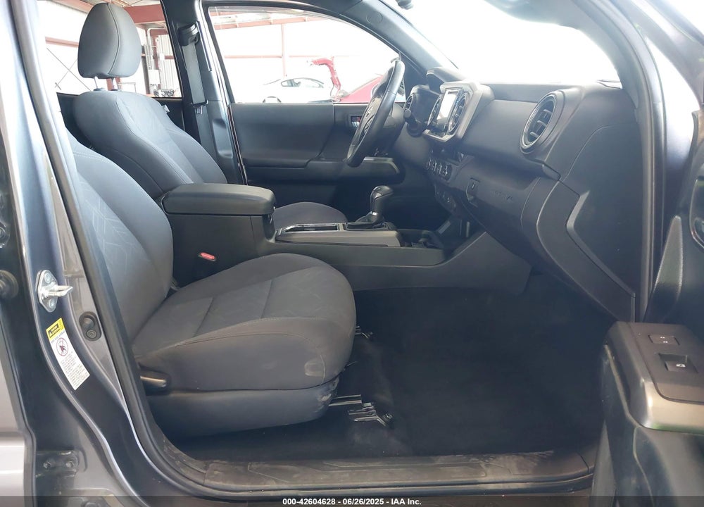2017 TOYOTA TACOMA VIN: 5TFCZ5AN1HX066022
