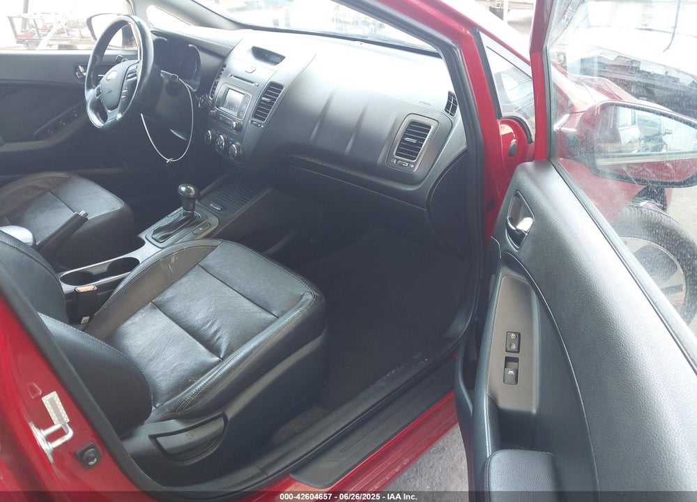2015 KIA FORTE EX VIN: KNAFZ4A84F5336481