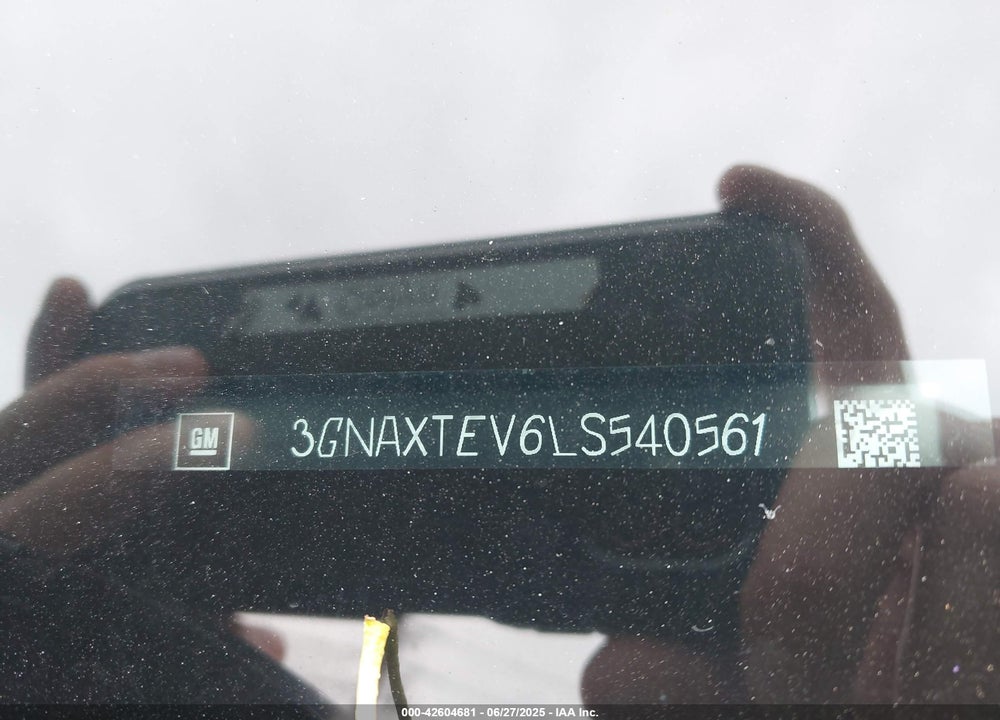 2020 CHEVROLET EQUINOX VIN: 3GNAXTEV6LS540561