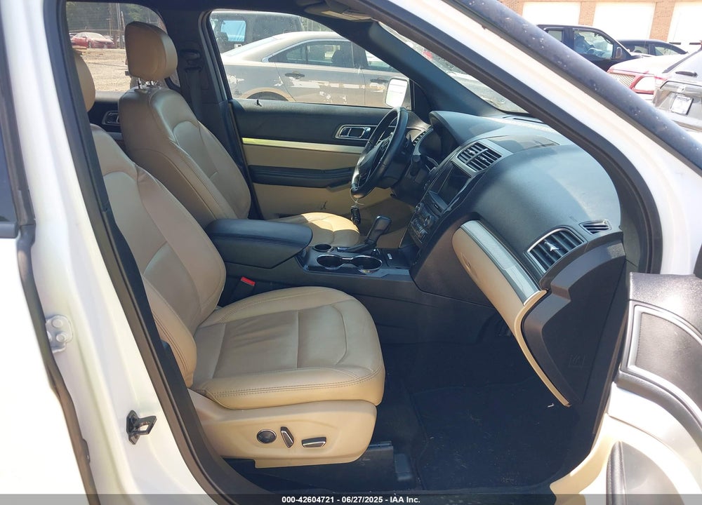 2017 FORD EXPLORER XLT VIN: 1FM5K7DH1HGC08461