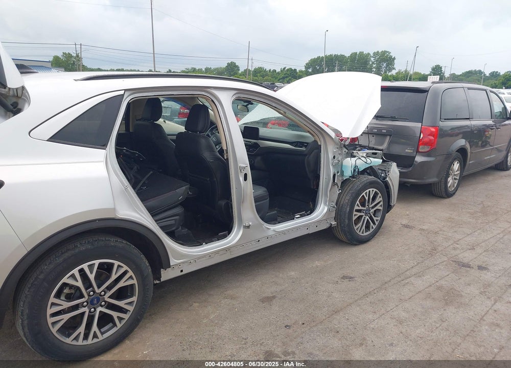 2020 FORD ESCAPE VIN: 1FMCU0H61LUA30367