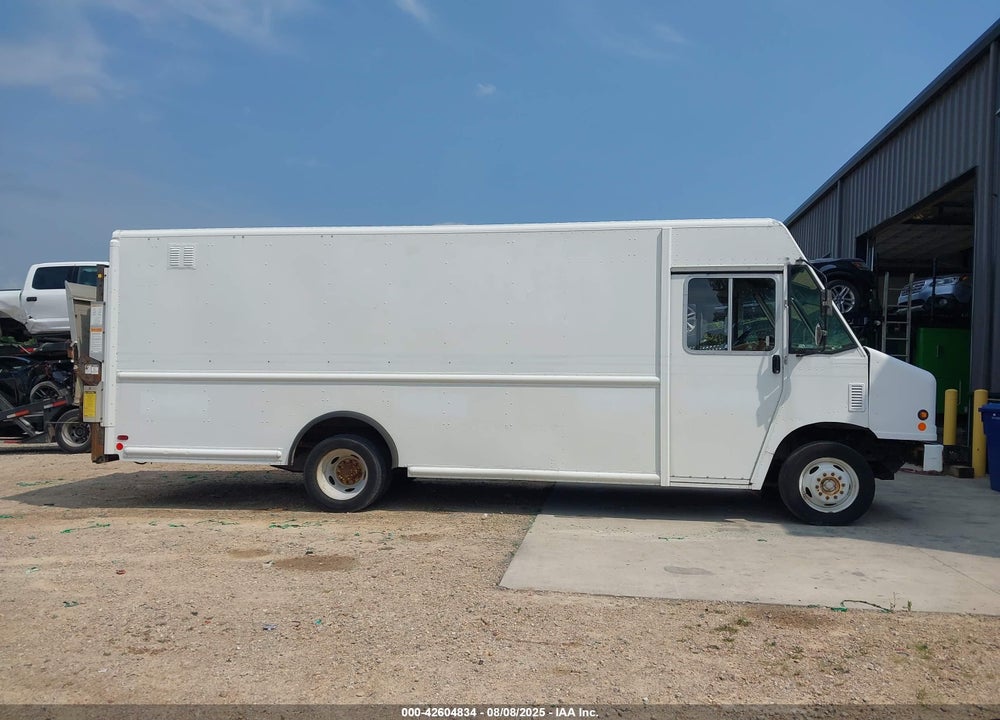 2012 FORD F-59 COMMERCIAL STRIPPED VIN: 1F65F5KY8C0A02235