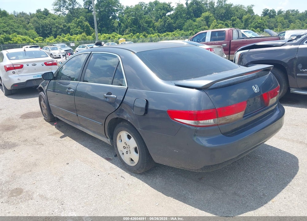 2004 HONDA ACCORD 2.4 LX VIN: 3HGCM56354G705590