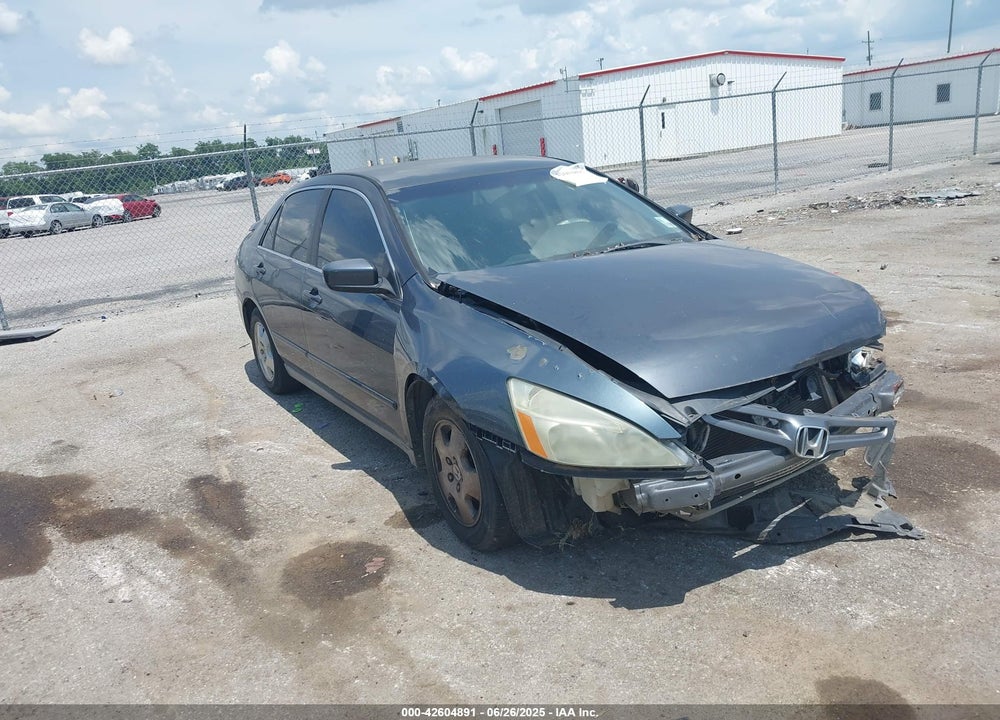 2004 HONDA ACCORD 2.4 LX VIN: 3HGCM56354G705590