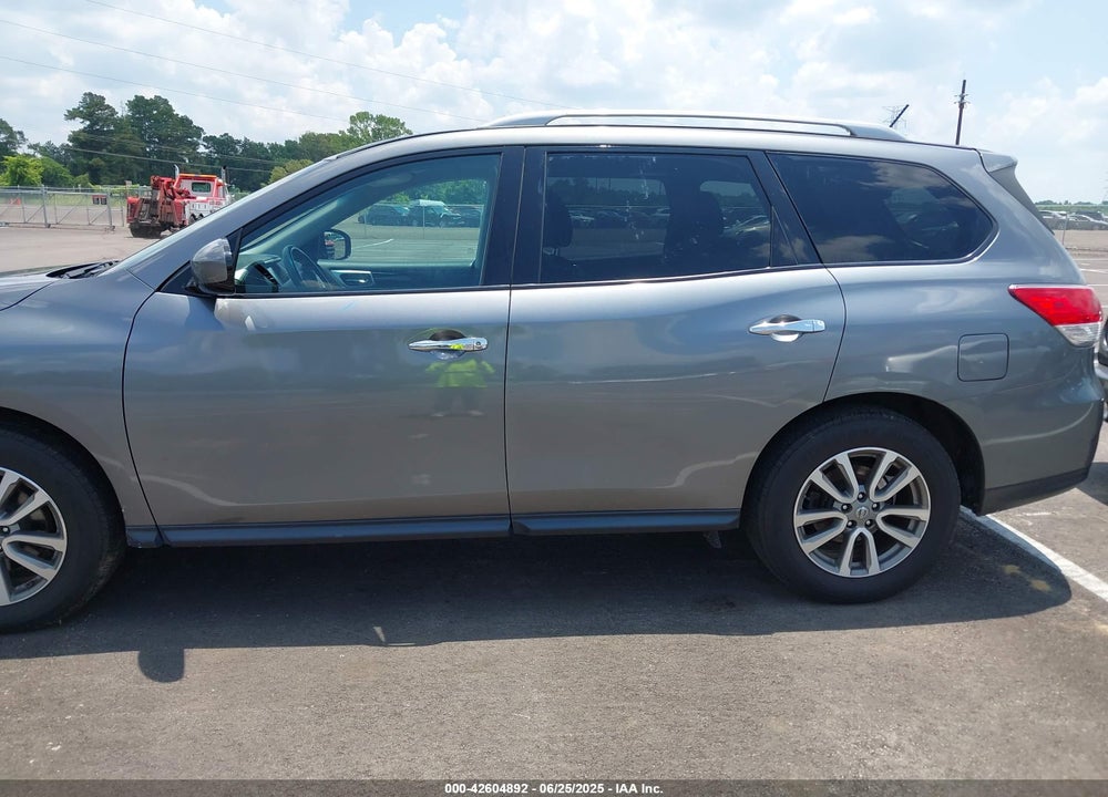 2015 NISSAN PATHFINDER PLATINUM/S/SL/SV VIN: 5N1AR2MN1FC686631