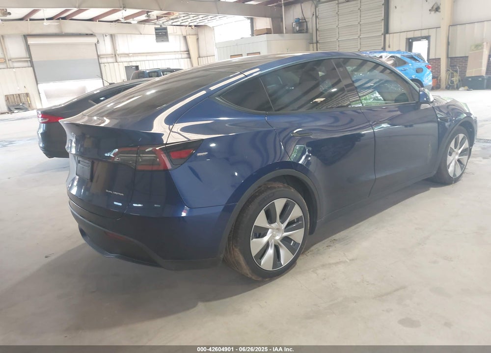 2021 TESLA MODEL Y LONG RANGE DUAL MOTOR ALL-WHEEL DRIVE VIN: 5YJYGDEE6MF233835