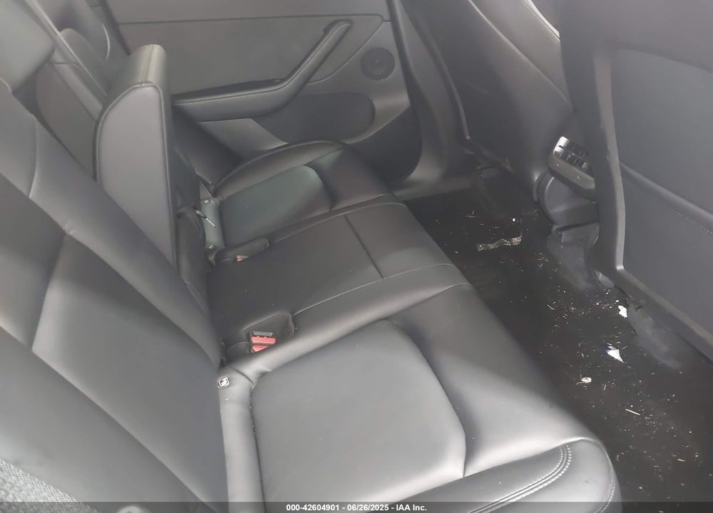 2021 TESLA MODEL Y LONG RANGE DUAL MOTOR ALL-WHEEL DRIVE VIN: 5YJYGDEE6MF233835