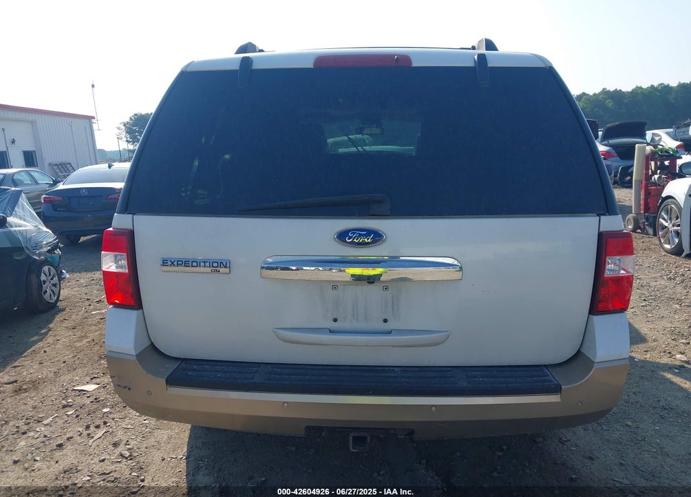 2011 FORD EXPEDITION VIN: 1FMJU1J59BEF39131