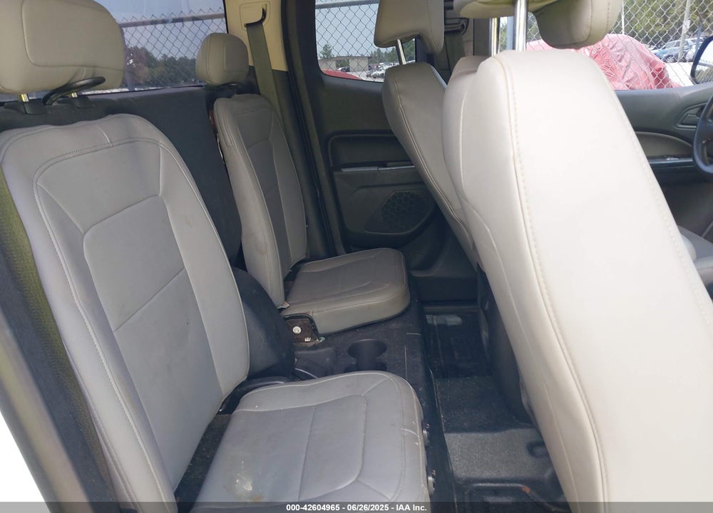 2015 CHEVROLET COLORADO WT VIN: 1GCHSAEA5F1142299