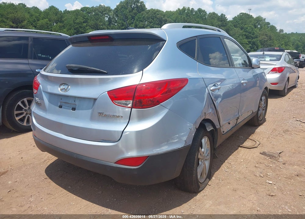 2011 HYUNDAI TUCSON VIN: KM8JU3AC0BU229269