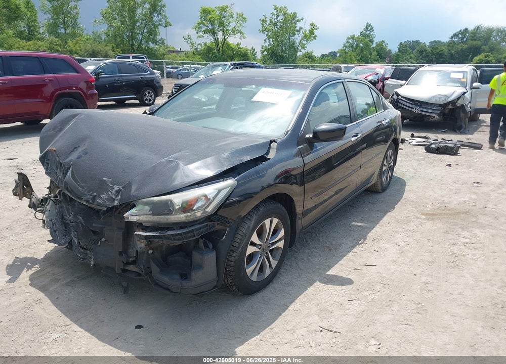 2015 HONDA ACCORD VIN: 1HGCR2F33FA178084