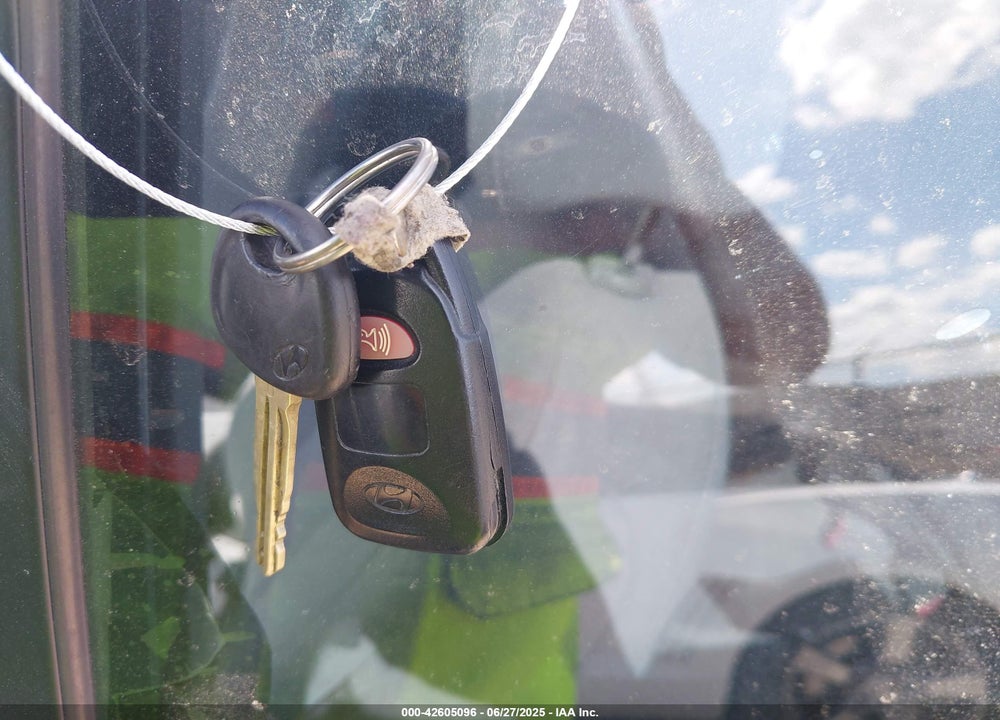 2010 HYUNDAI ELANTRA VIN: KMHDU4AD2AU177962