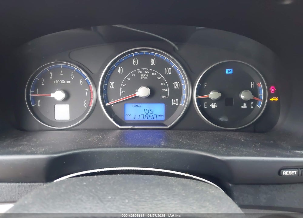 2008 HYUNDAI SANTA FE VIN: 5NMSH73E28H177856