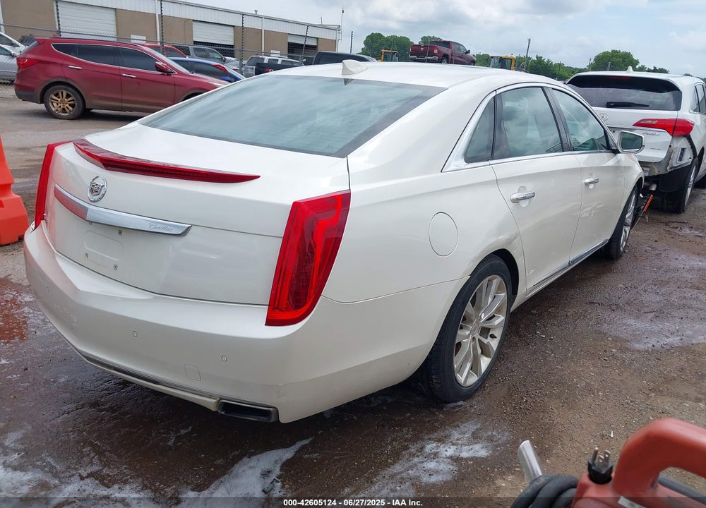 2015 CADILLAC XTS VIN: 2G61M5S37F9144028