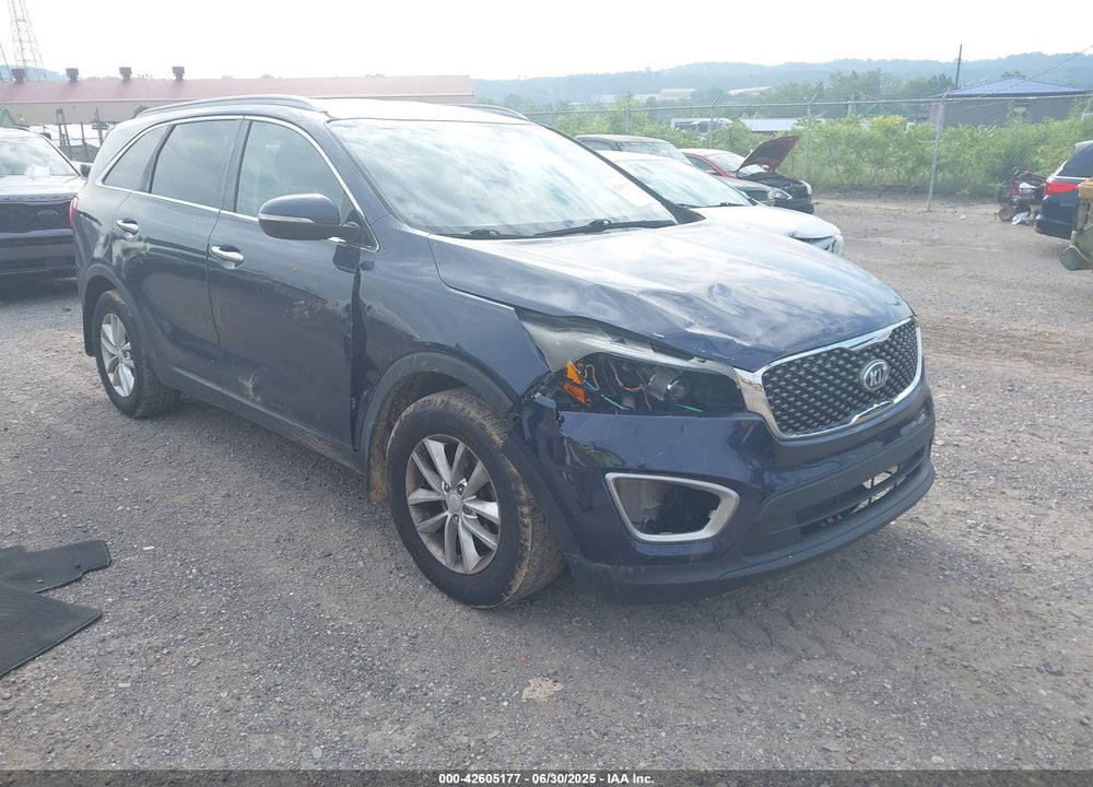 2016 KIA SORENTO VIN: 5XYPG4A3XGG070507
