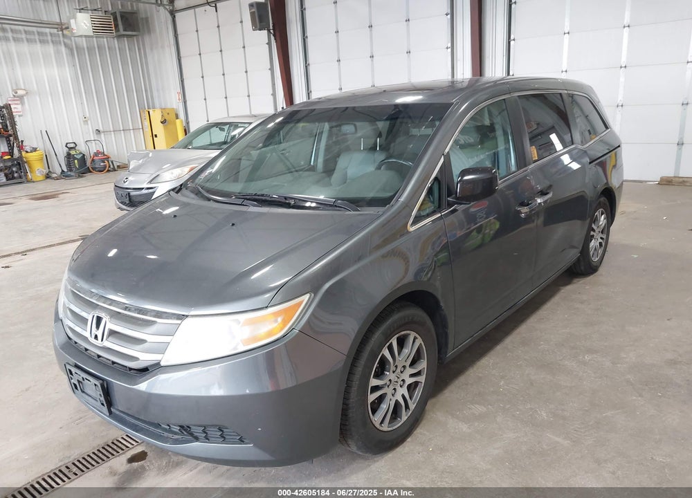 2011 HONDA ODYSSEY EX-L VIN: 5FNRL5H68BB052615