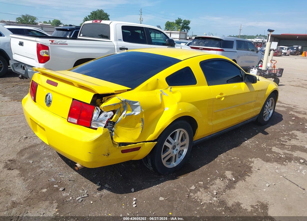 2005 FORD MUSTANG V6 DELUXE/V6 PREMIUM VIN: 1ZVFT80N555227333