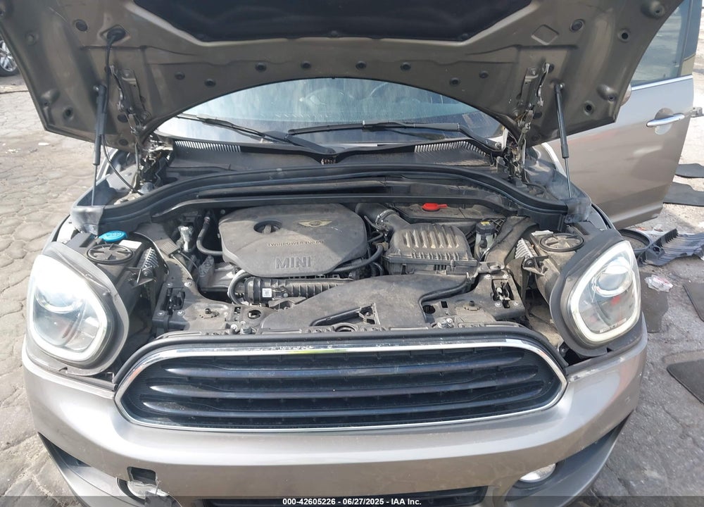 2017 MINI COOPER COUNTRYMAN VIN: WMZYS7C39H3E06769