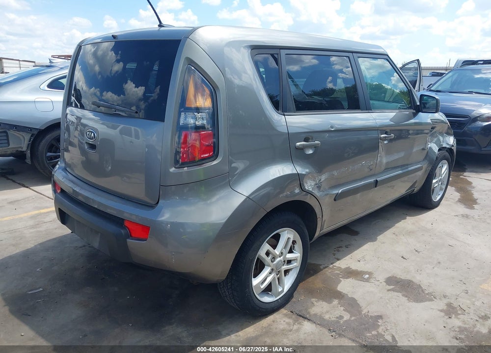 2011 KIA SOUL VIN: KNDJT2A25B7256314