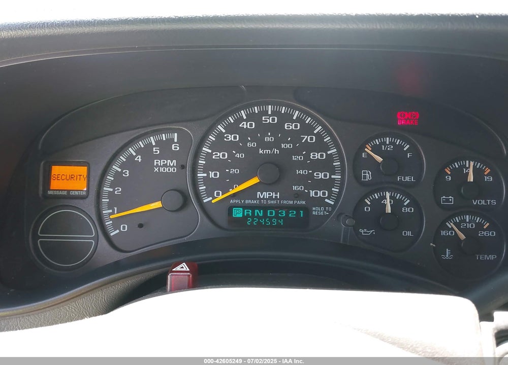 2000 CHEVROLET TAHOE ALL NEW LT VIN: 1GNEK13T2YJ194443