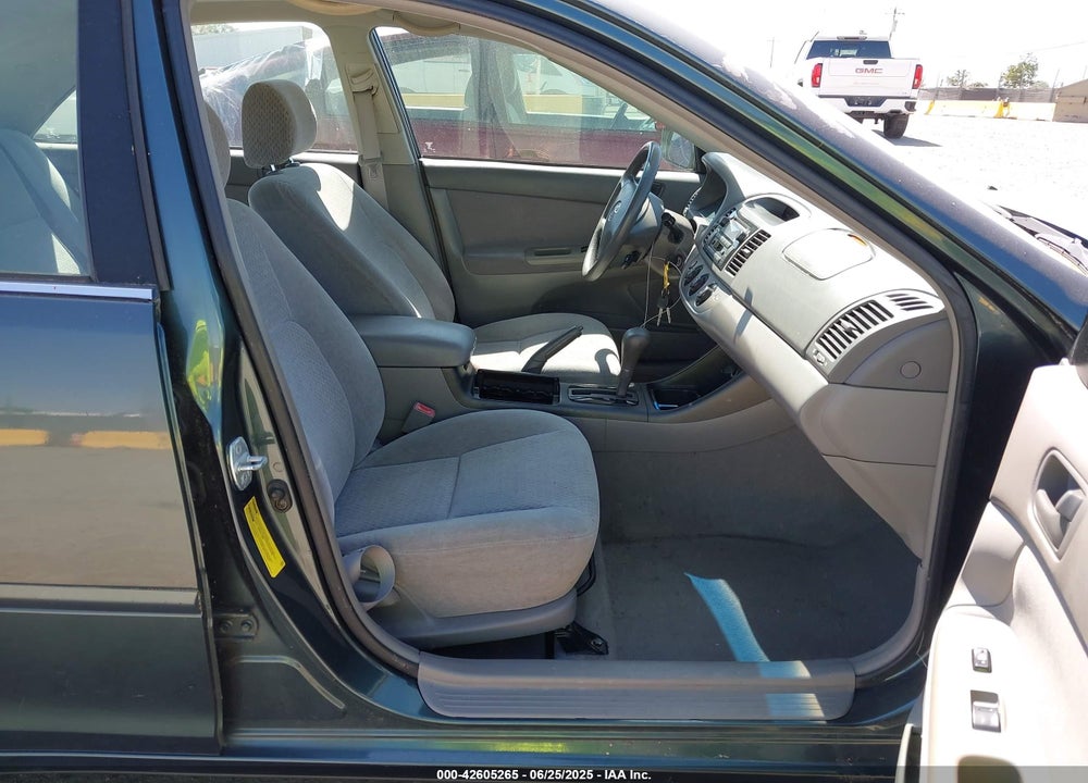 2003 TOYOTA CAMRY LE VIN: 4T1BF30K93U554432