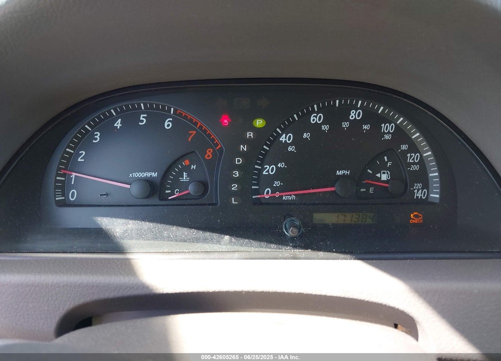 2003 TOYOTA CAMRY LE VIN: 4T1BF30K93U554432