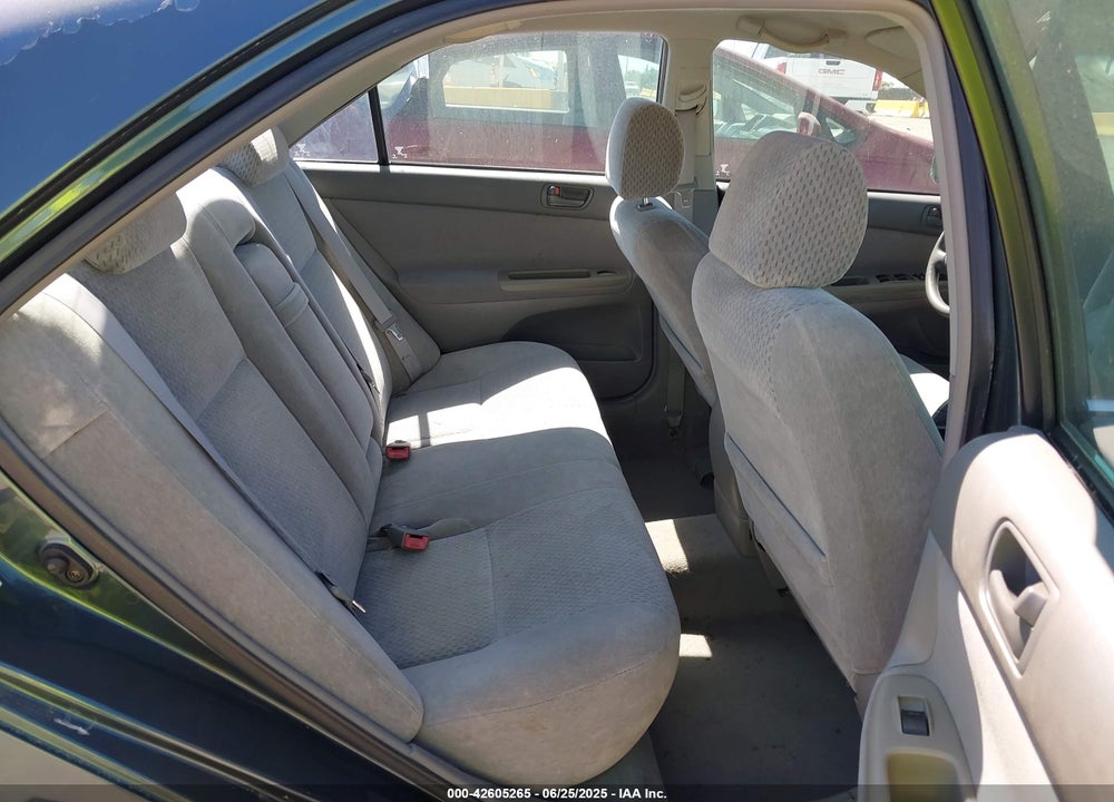 2003 TOYOTA CAMRY LE VIN: 4T1BF30K93U554432
