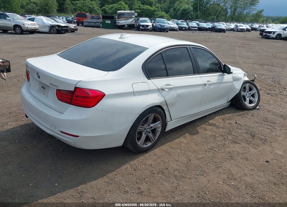 2014 BMW 3 SERIES VIN: WBA3B5C51EP541050