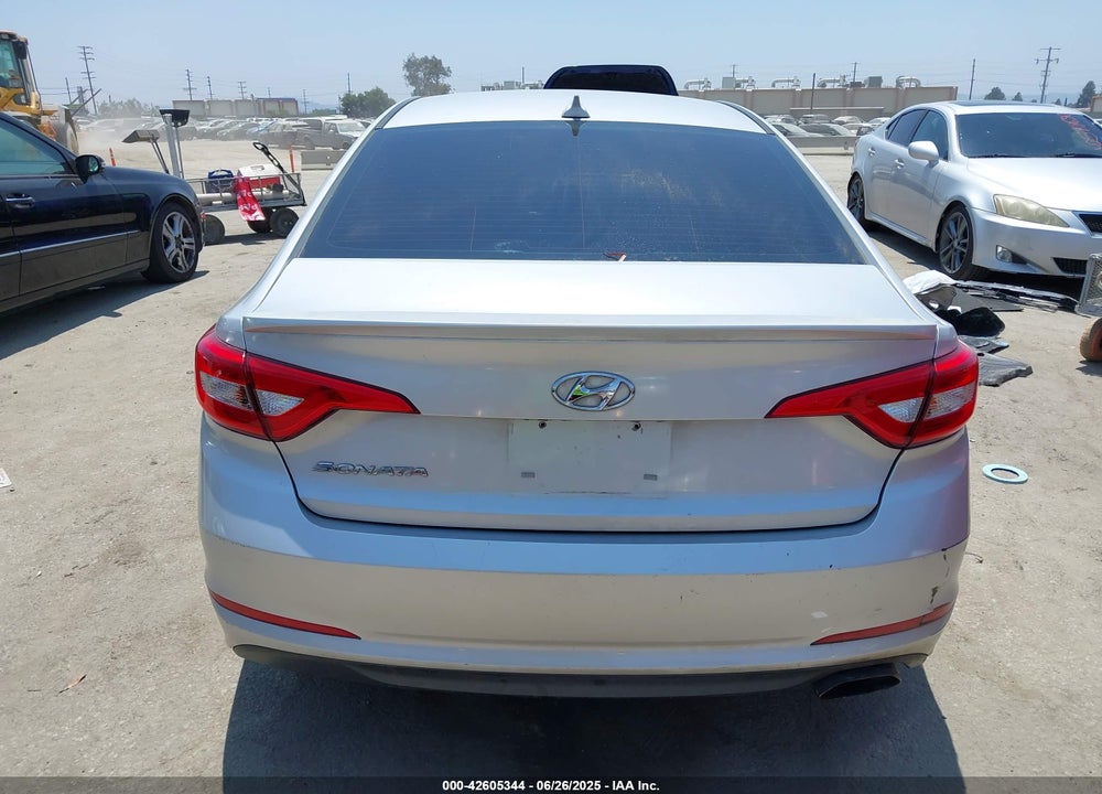 2016 HYUNDAI SONATA VIN: 5NPE24AF0GH337338
