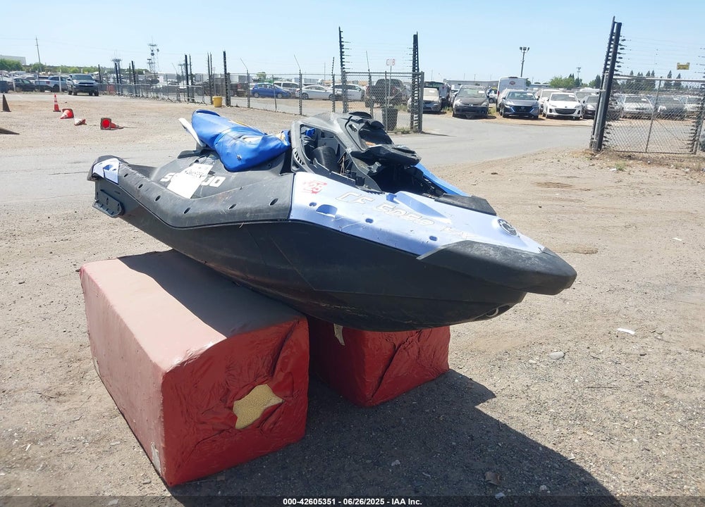 2024 SEADOO SPARK VIN: YDV44358A424