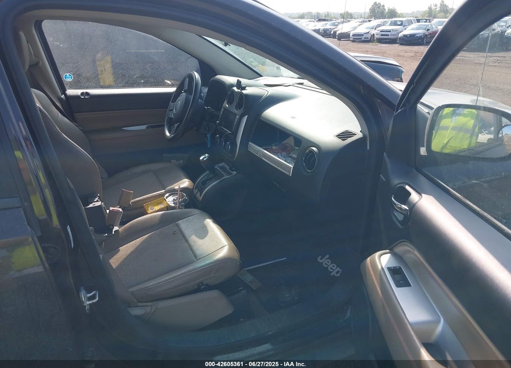 2014 JEEP COMPASS VIN: 1C4NJCEA5ED645491