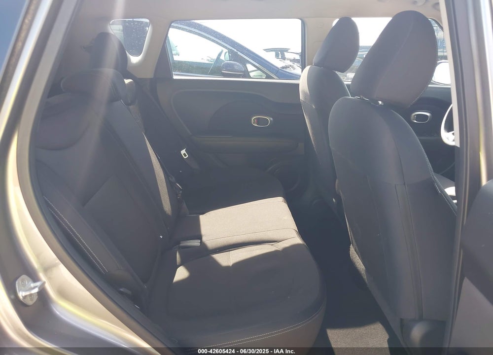 2015 KIA SOUL VIN: KNDJN2A26F7139972