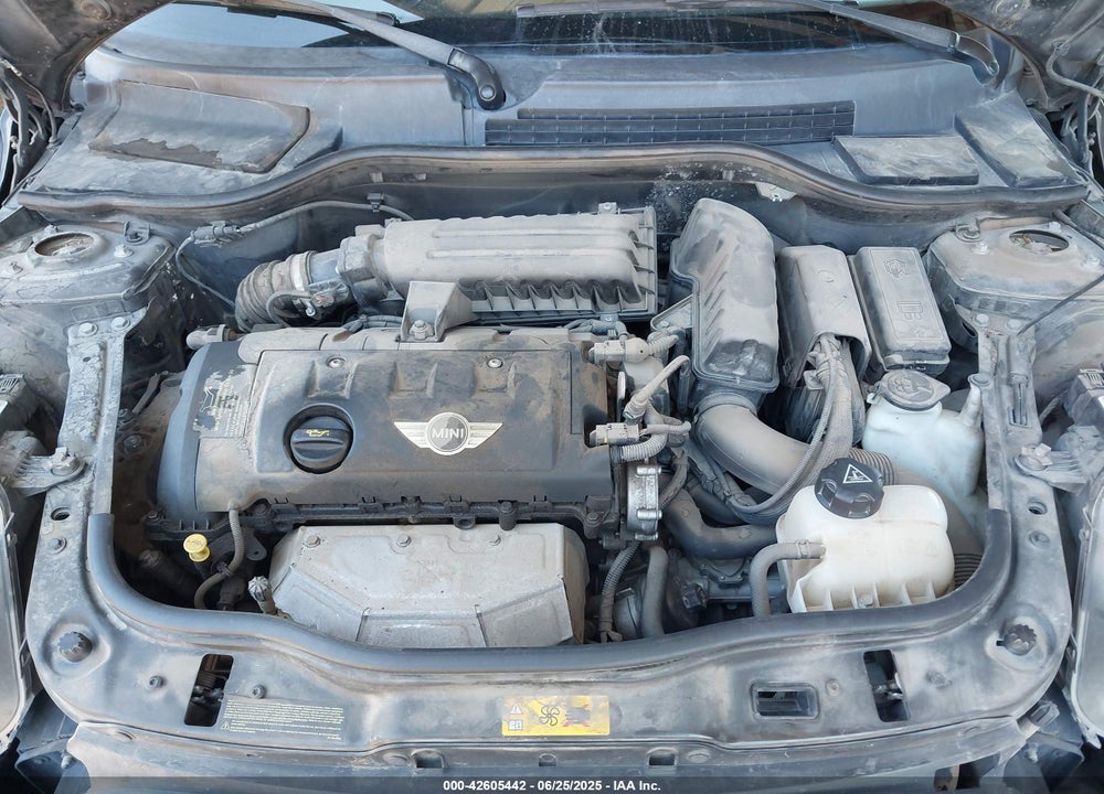 2013 MINI COOPER VIN: WMWSU3C59DT549459