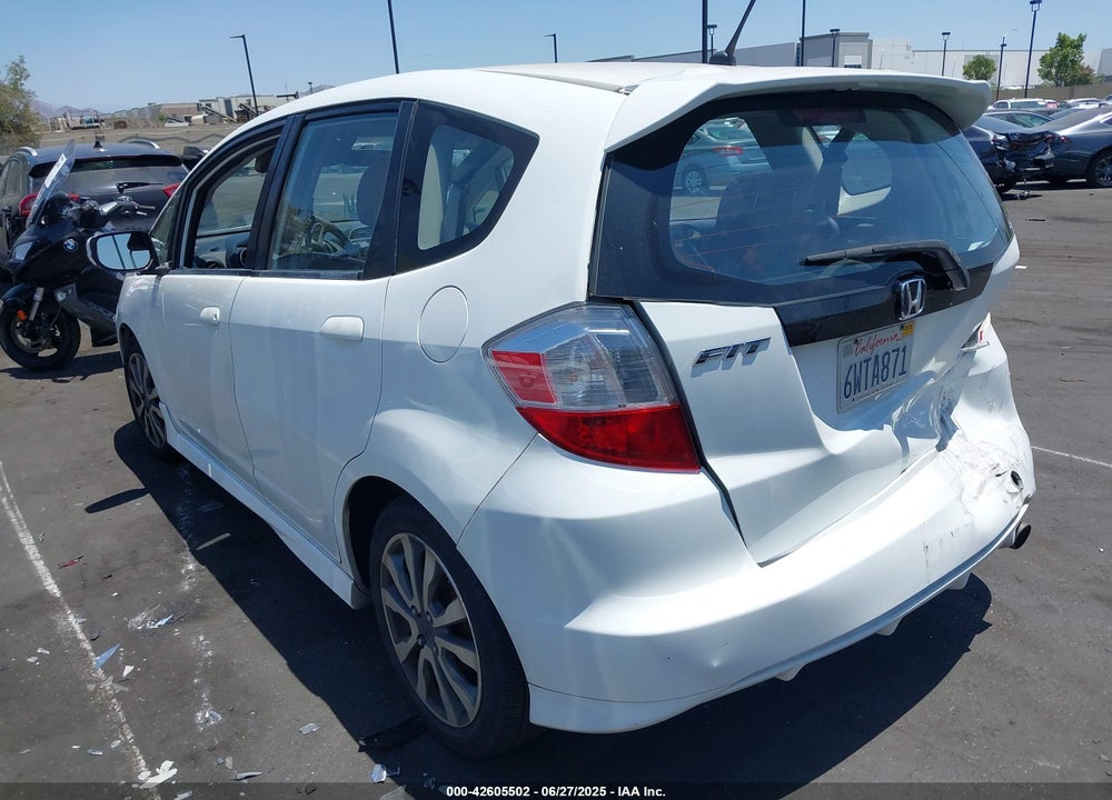 2012 HONDA FIT SPORT VIN: JHMGE8H53CC037768