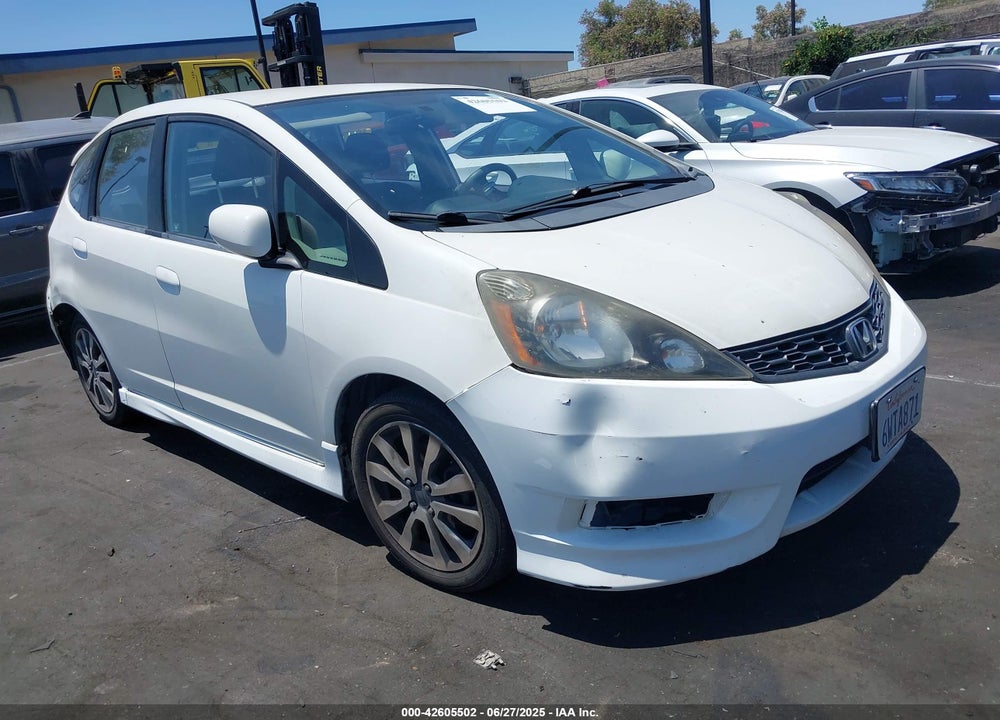 2012 HONDA FIT SPORT VIN: JHMGE8H53CC037768