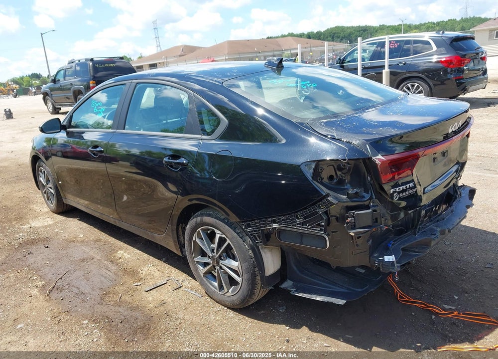2023 KIA FORTE VIN: 3KPF24AD3PE632067