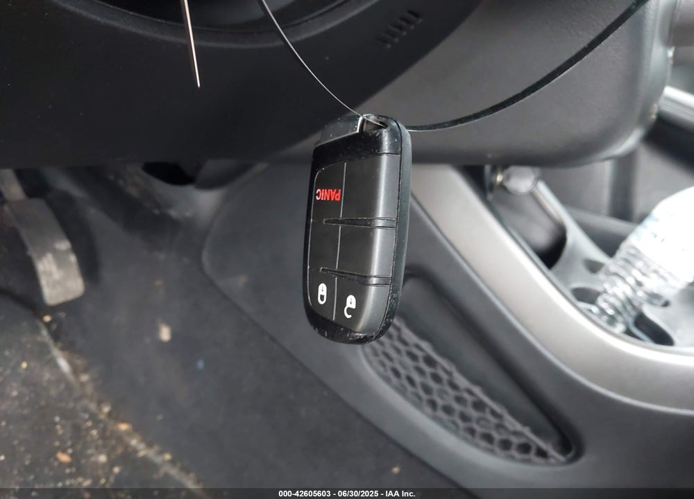 2018 DODGE JOURNEY SXT VIN: 3C4PDCBG7JT530341