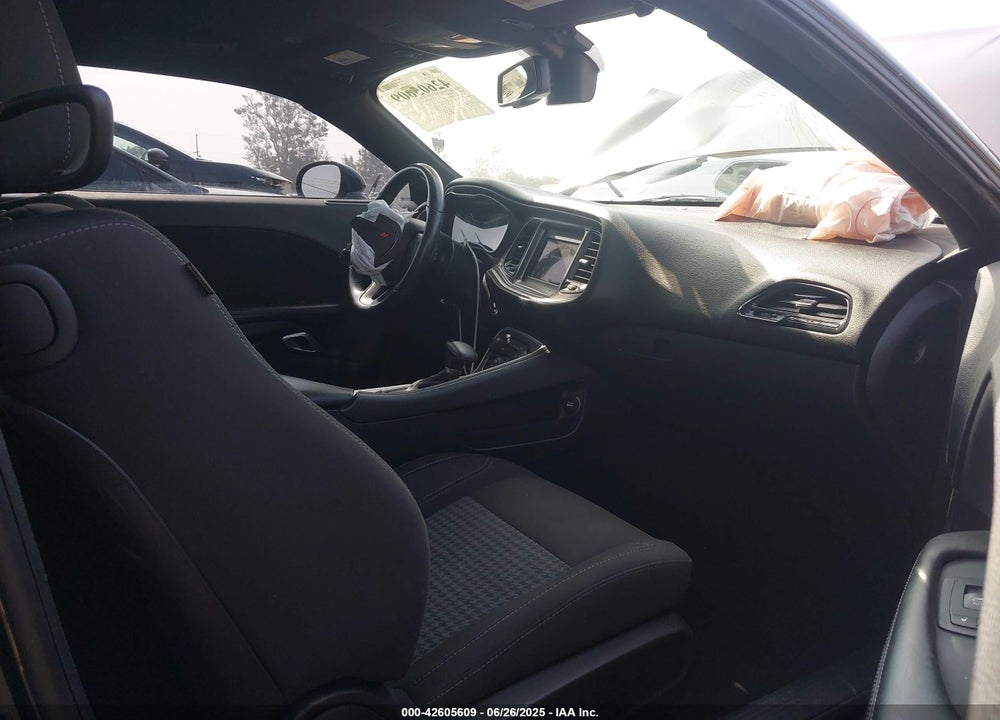 2019 DODGE CHALLENGER VIN: 2C3CDZAG0KH680177