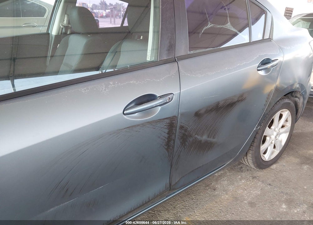 2010 MAZDA 3 VIN: JM1BL1SG6A1141389