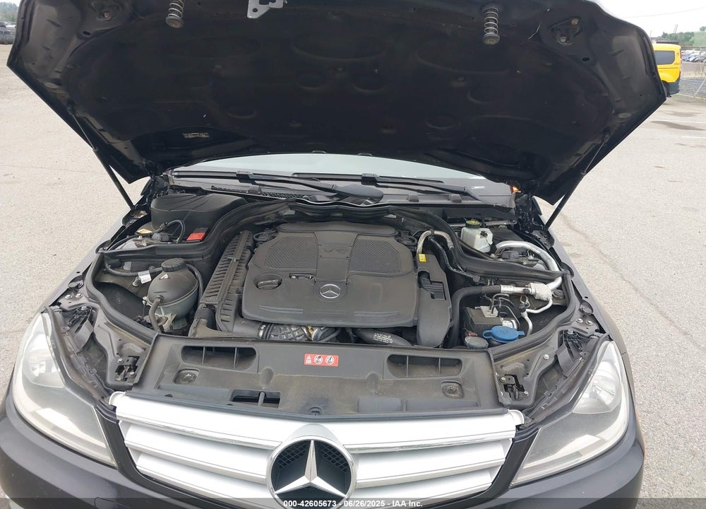2013 MERCEDES-BENZ C 300 LUXURY 4MATIC/SPORT 4MATIC VIN: WDDGF8AB7DR288313