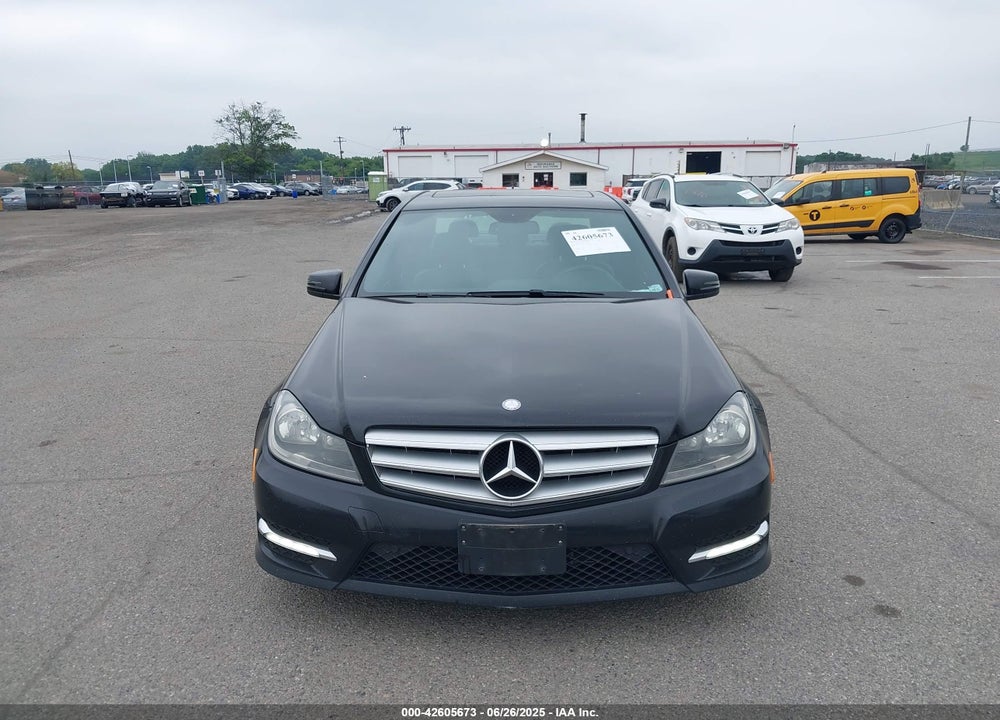 2013 MERCEDES-BENZ C 300 LUXURY 4MATIC/SPORT 4MATIC VIN: WDDGF8AB7DR288313