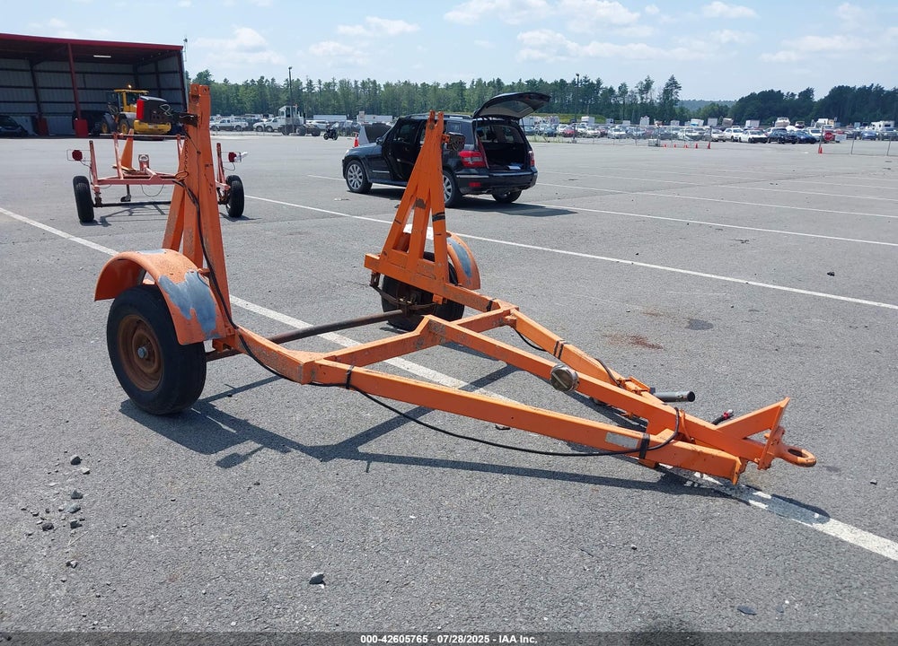 2000 LAMCO MFG & DISTR CO LEMCO TRAILER VIN: 1L9SS0914YP042098