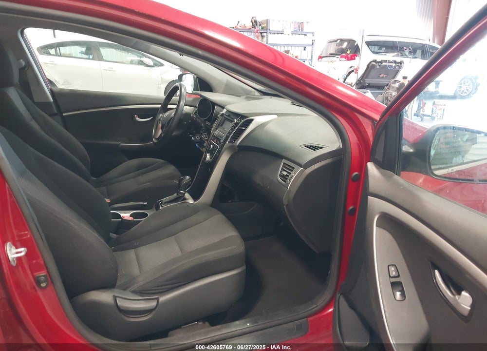 2017 HYUNDAI ELANTRA GT VIN: KMHD35LHXHU357242
