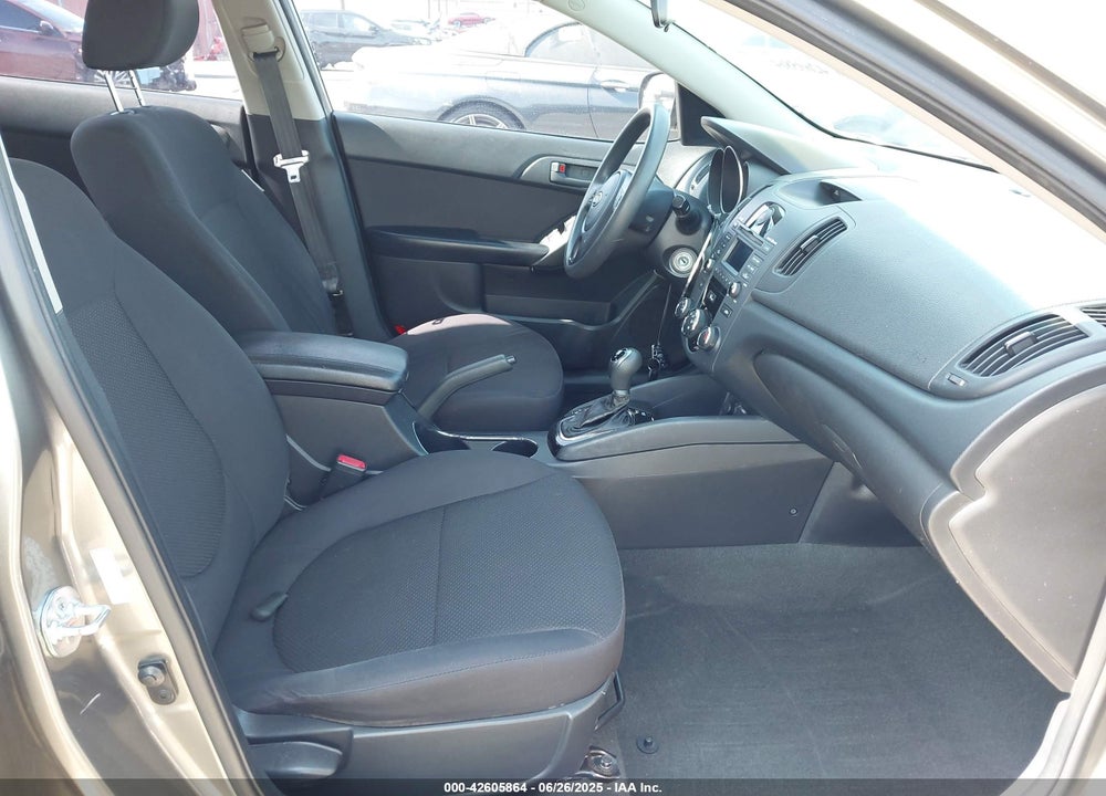 2012 KIA FORTE VIN: KNAFU5A26C5558967